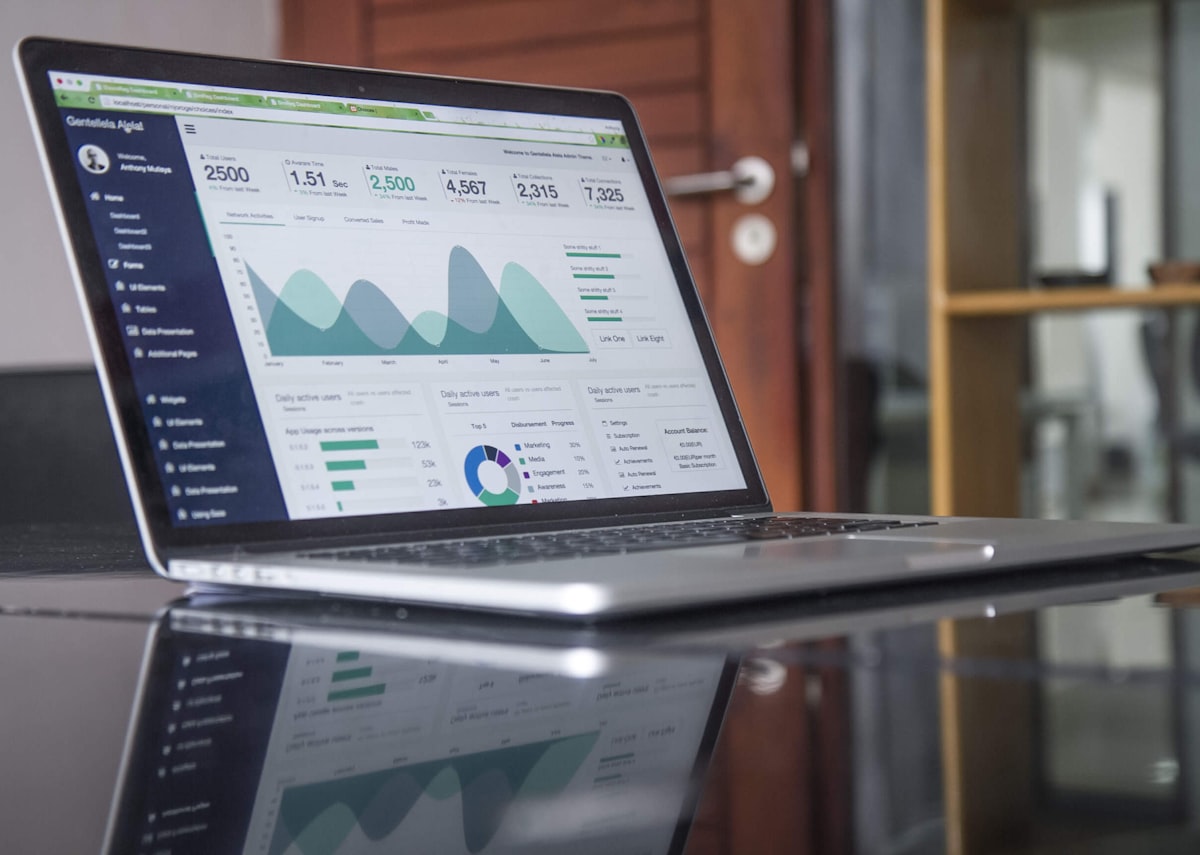 Scaling Your UK Business Without Hiring: The AI Contract Advantage